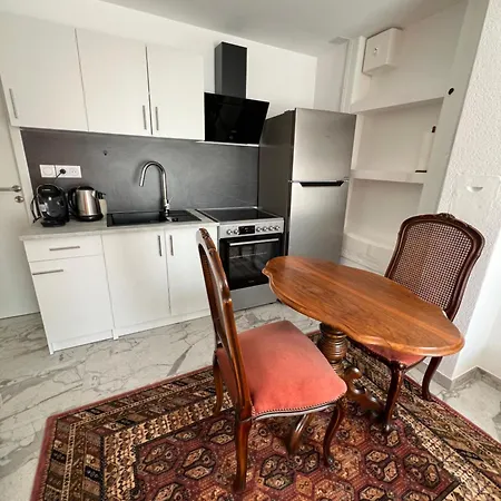 1 25 Sqf Appartamento *